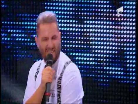 Bărbați la casa lor și cu glasuri serioase. Cea mai tare nume de trupă din istorie. Doamnelor și domnilor faceți cunoștință cu „Bogdan și Mugurel”