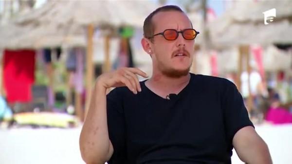 Poftiți la circ 2020, ediția 6. Ce naționalitate au părinții c&acirc;ntărețului What&rsquo;s Up