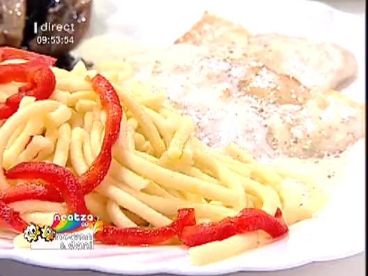 Spaetzle cu sos