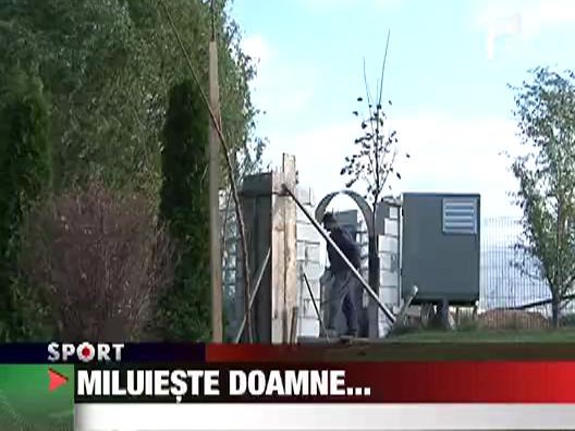 Miluieste Doamne...