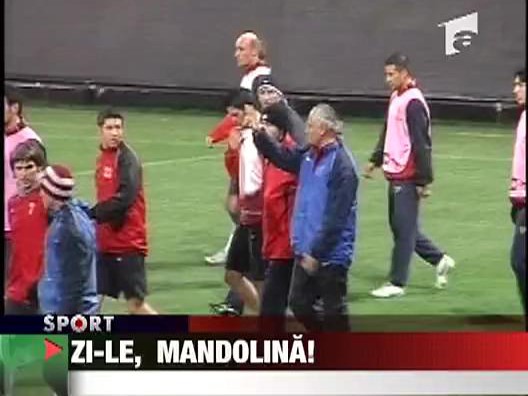 Zi-le, Mandolina!