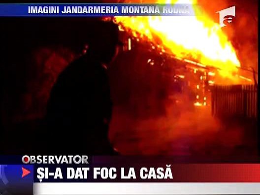 Si-a dat foc la casa