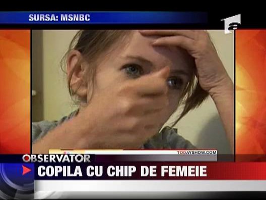 Femeie cu chip de mamaie