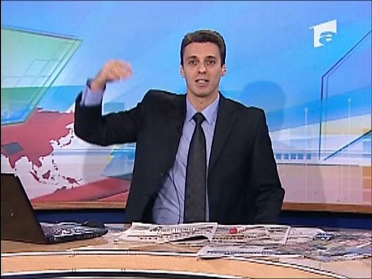 Badea ii imita pe aplaudacii lui Vanghelie