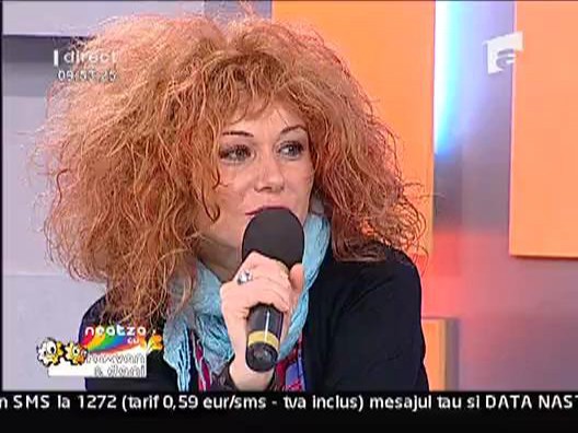 Georgiana, candidata la trupa Hi-Q, canta la Neatza