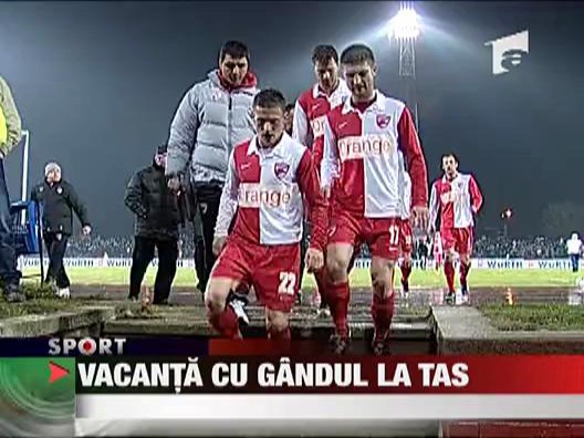 Vacanta cu gandul la TAS