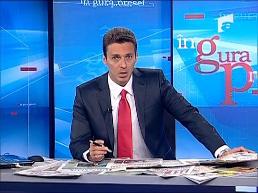 Eroul de la Dragonul Rosu