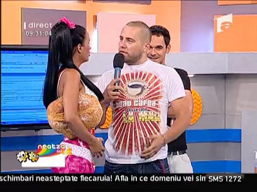 Daniela si Cosmin, mers de Mall