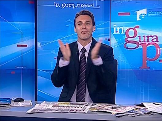 Mircea Badea: "Sa o vad pe Udrea sefa pe patru ministere este un vis devenit realitate"