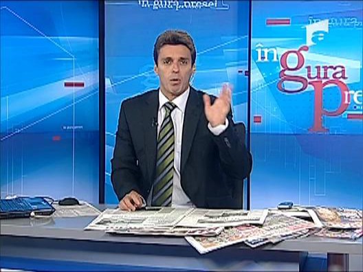 Unii cu sacii in spate, altii cu promenada si siesta