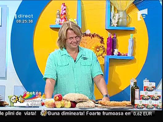 Vladutz gateste placinta dobrogeana