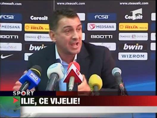 Ilie s-a suparat pe Ienei si Piturca!