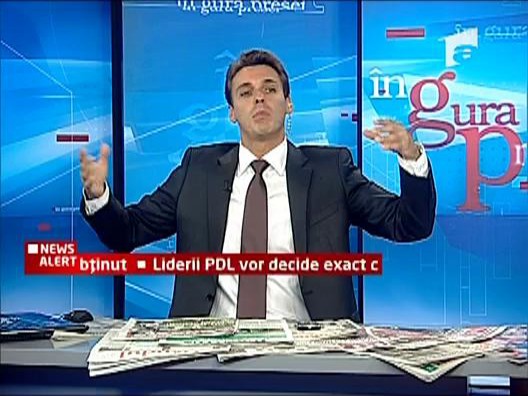 Mircea Badea: " Eu vreau sa se formeze un alt executiv condus de Udrea"