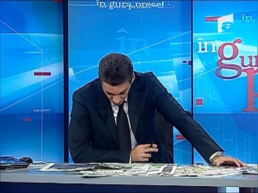Mircea Badea: "Sorin Ovidiu Vantu sa-l sustine cum pe Basescu?"