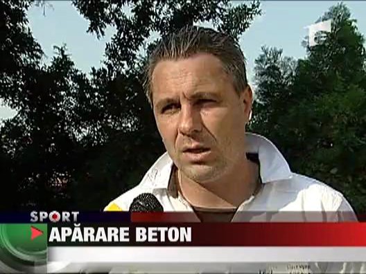 Rapid, aparare beton!