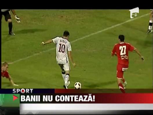 Herea renunta la bani pentru titlu