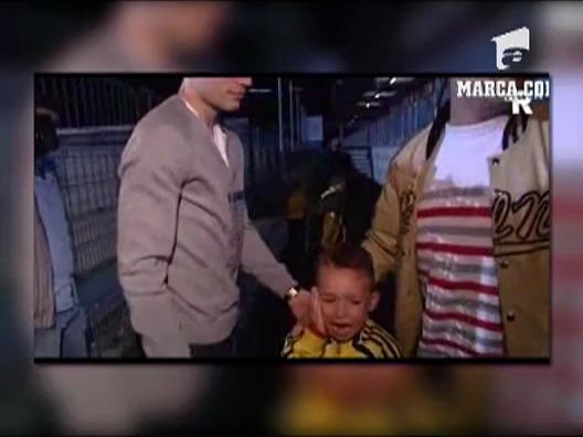 Van Persie s-a facut de ras