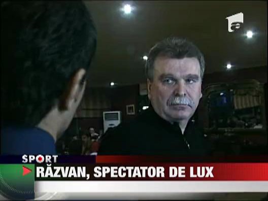 Razvan, spectator de lux