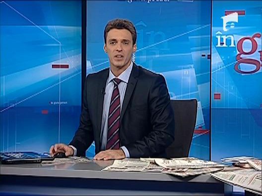Masini scumpe, dar case inguste