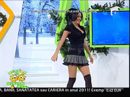 Daniela Crudu imbracata 75%