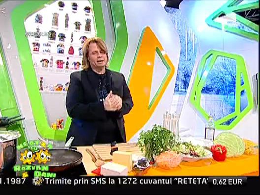 Taitei cu varza si bulgarasi de branzeturi