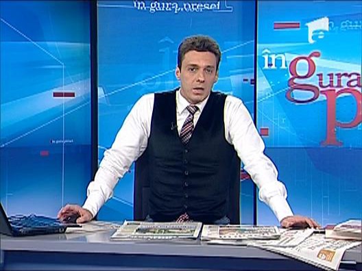 Mircea Badea: &ldquo;De cand se ocupa presedintele unei tari de politica interna a unui partid?&rdquo;