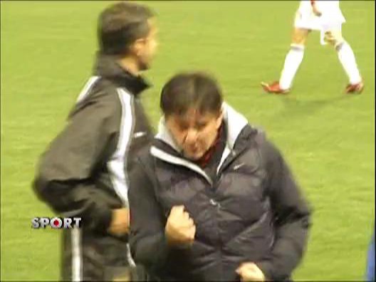 Lacatus baga in echipa ce jucator vrea