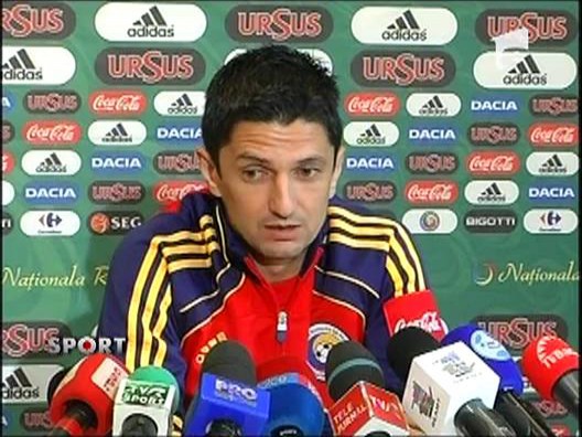 Amatorii de la Luxemburg, artisti in viziunea lui Lucescu
