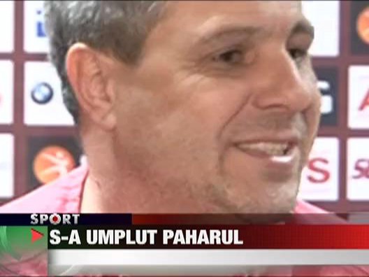 Sumudica: "Marius Constantin vine beat la antrenamente"