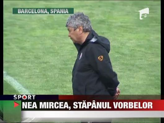 Mircea Lucescu, dialog in 6 limbi