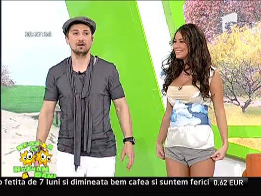 Roxana vrea like-uri ca sa poata sari pe trambulina