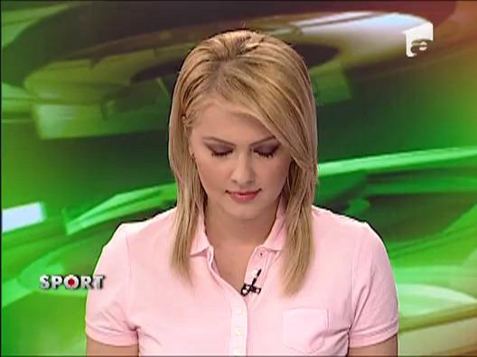 Cartu  i-a bagat in priza  pe stelisti