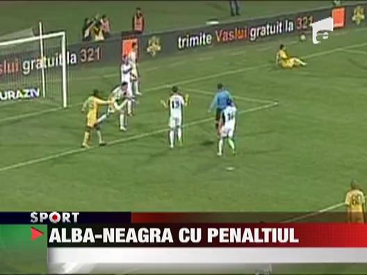 Alba-neagra cu penaltiul