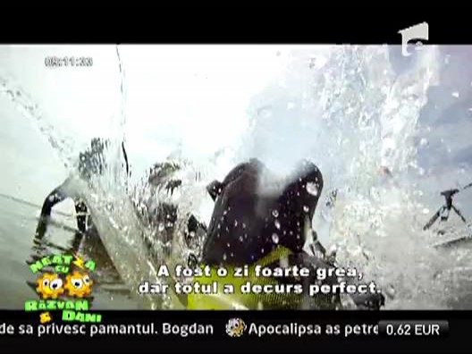 A facut wakeboarding tras de tren