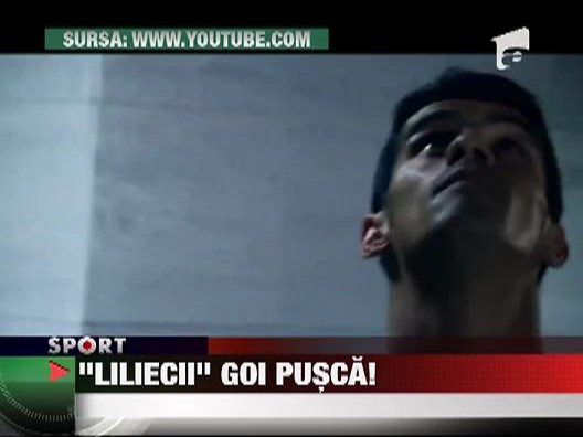 Patru fotbalisti de la Valencia au aparut goi intr-o reclama