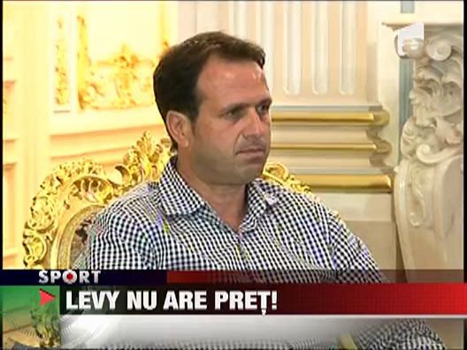 Becali ii face declaratii de dragoste lui Ronny Levy