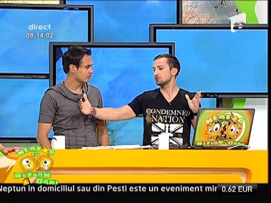 Scaunele minune din carton