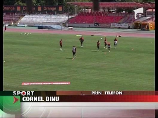 Cornel Dinu a implinit 63 de ani, pe patul de spital!