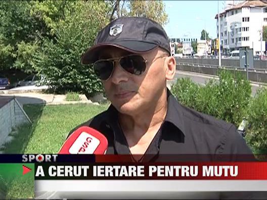 Pe Mutu il sustin si artistii
