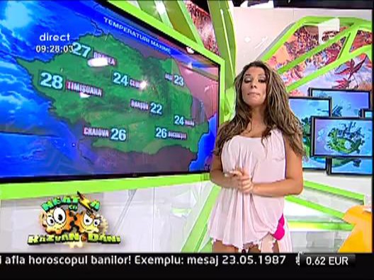 Roxana Vancea, costumatie sexy la Neatza