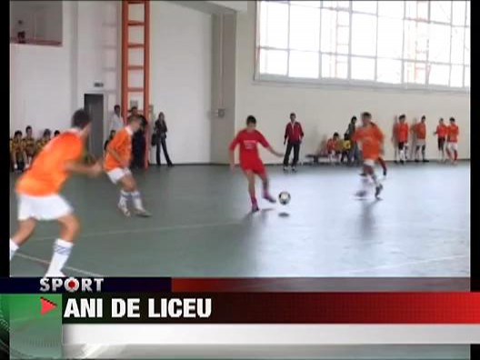 Ani de liceu