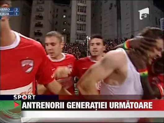 Nou val de antrenori la Dinamo