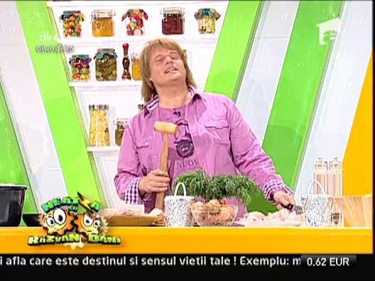 Pui cu smantana in stil moldovenesc