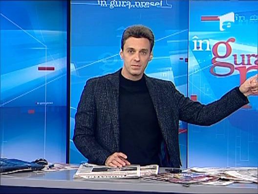 Mircea Badea despre concurenta dintre "promteriste" si reporteri