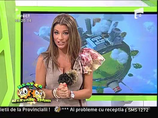 Roxana Vancea se apuca de crosetat