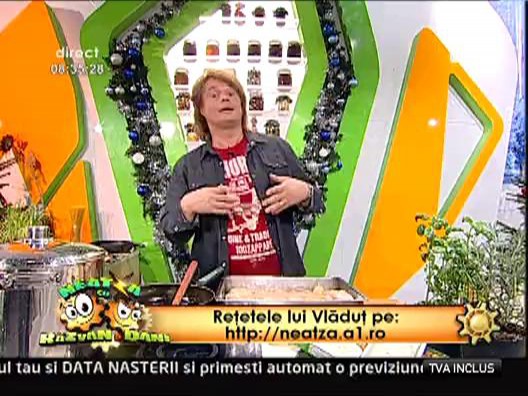 Piept de pui cu alune de padure