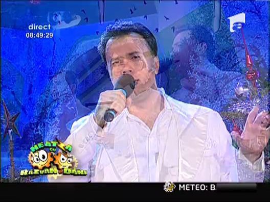 Distinto Medley - Christmas Carols