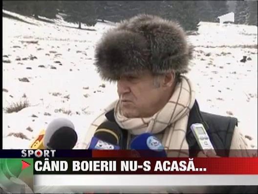 Gigi Becali s-a dus in inspectie la hotelul lui Copos