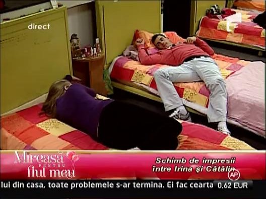 Catalin si Daniela se tachineaza