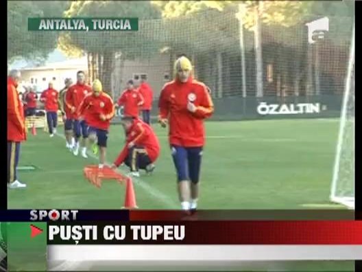 Piturca face instructie cu Nationala in Turcia